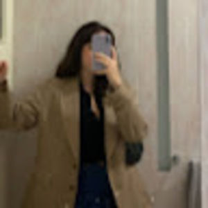 Meet your Posher, Mercedes